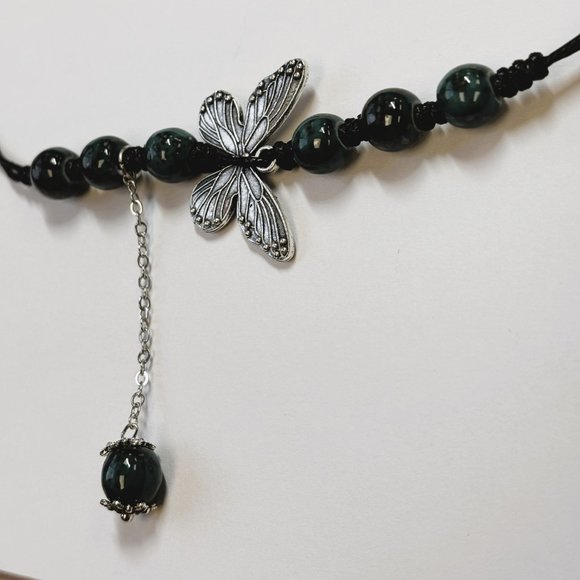 Dark Green Bead Silver Butterfly Pendant Charm Pray Vintage Necklace - Picture 10 of 16